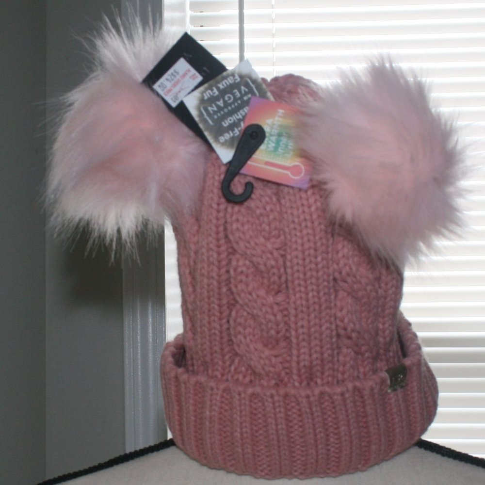NWT PINK MAUVE KNIT HAT - PUFF FUZZ BALLS & LINED
